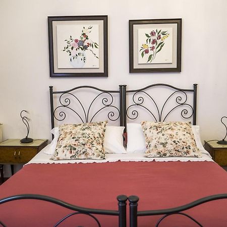 La Casa Del Fabbro Bed & Breakfast Troina Exterior photo