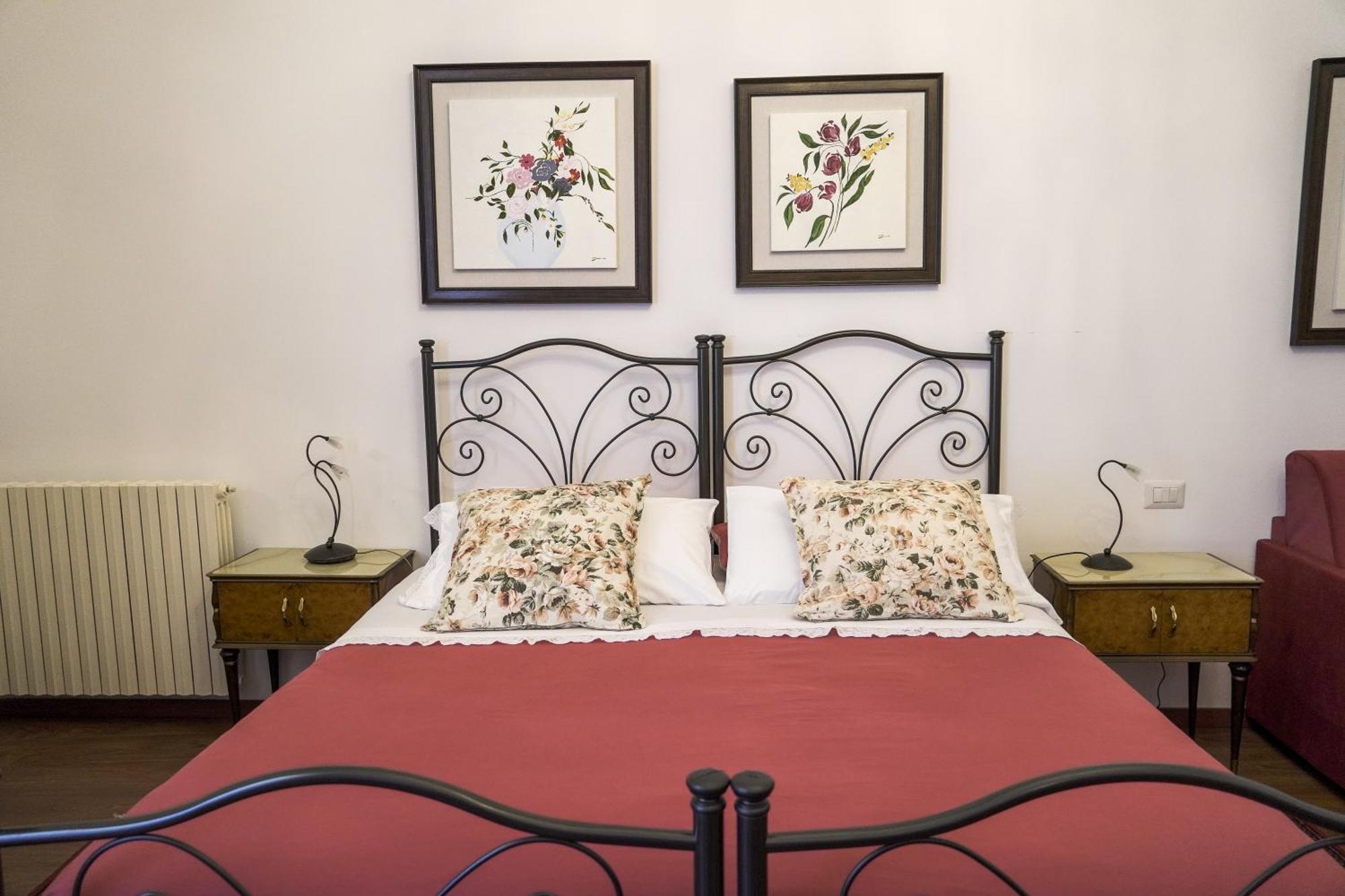 La Casa Del Fabbro Bed & Breakfast Troina Exterior photo